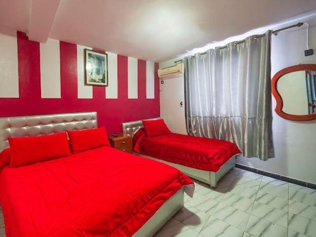 Hotel Sevilla Chefchaouen Esterno foto